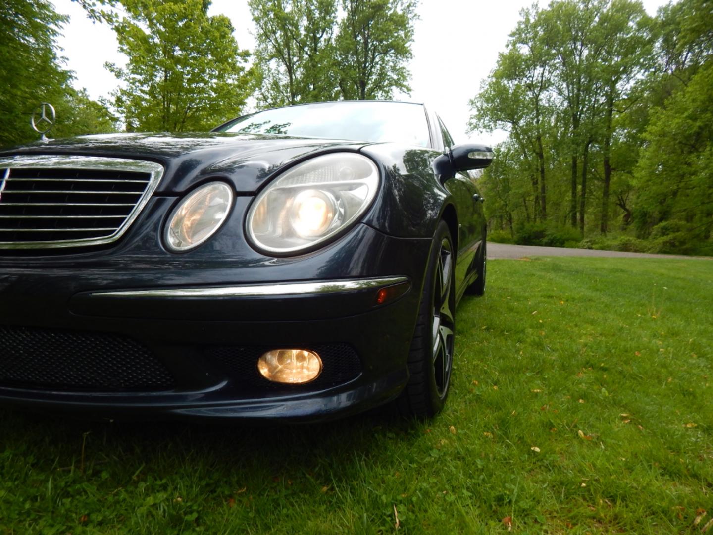 2005 Blue /Black Leather Mercedes-Benz AMG E55 AMG (WDBUF76J45A) with an 5.4L V8 SOHC 24V SUPERCHARGED engine, 5-Speed Automatic Overdrive transmission, located at 6528 Lower York Road, New Hope, PA, 18938, (215) 862-9555, 40.358707, -74.977882 - Here for sale is a super cool, very rare, 2005 Mercedes-Benz E55 AMG. Under the hood is one of Mercedes best V8's, the supercharged 5.4 liter. It puts the power to the rear wheels via an automatic 5 speed transmission equipped with push button speed shift technology. Options include: keyless entry - Photo#6